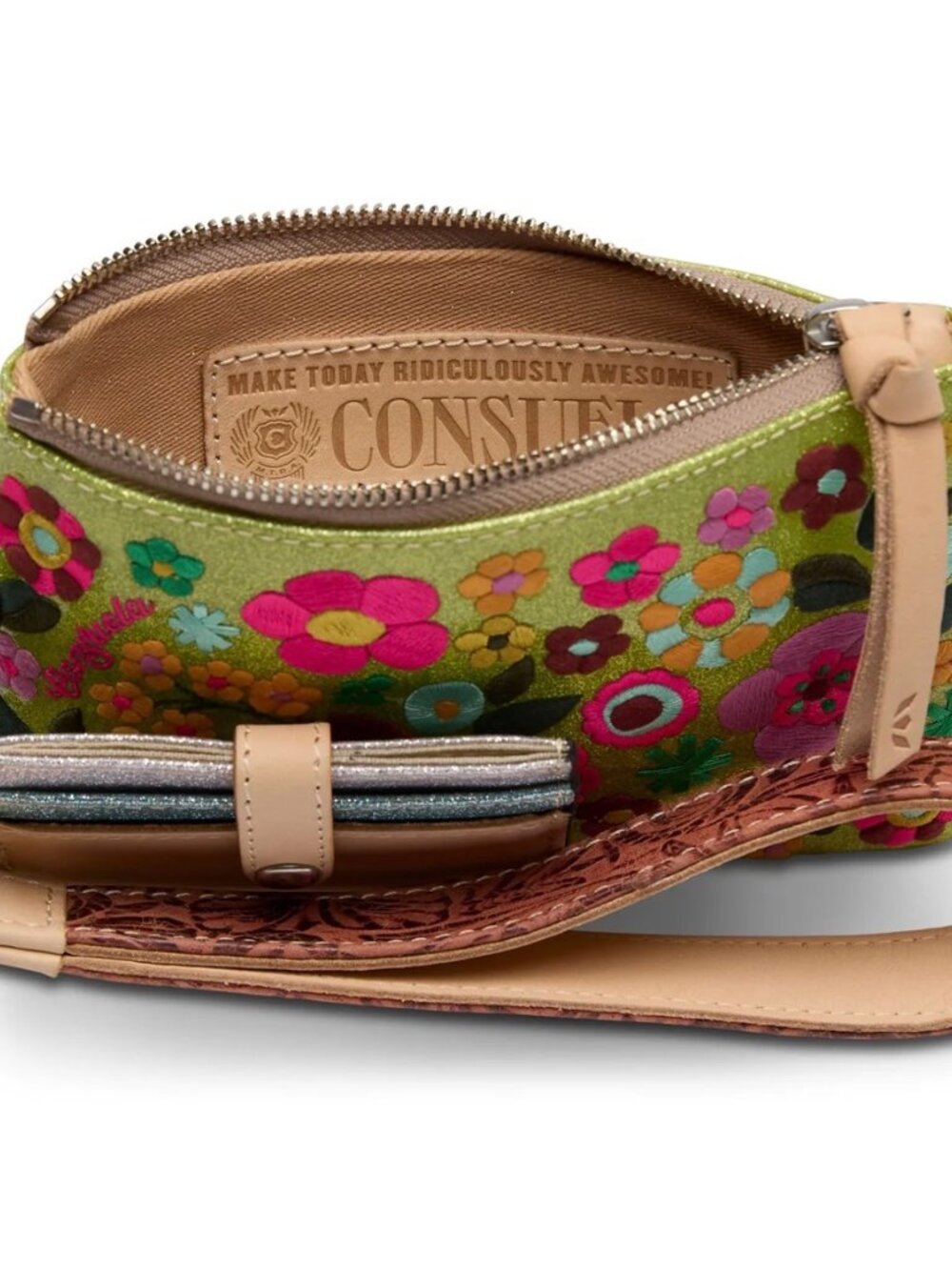 Consuela Buzzy Combi Embroidered Wristlet Card Wallet ~ NWT - Picture 3 of 9